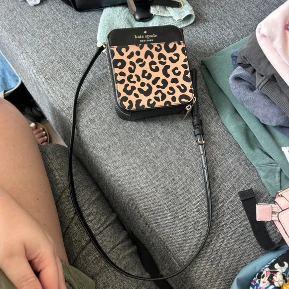 Kate Spade Black and Tan Leopard Print Crossbody Bag - Picture 3 of 4